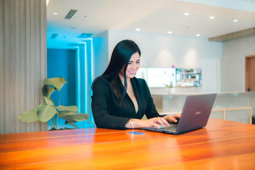 harolds evotel quezon city