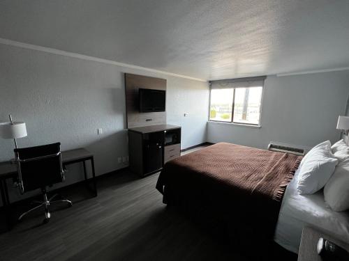 super 8 by wyndham fort worth entertainment district
