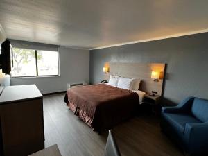 super 8 by wyndham fort worth entertainment district