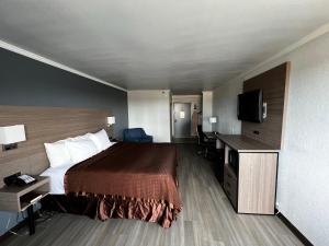 super 8 by wyndham fort worth entertainment district