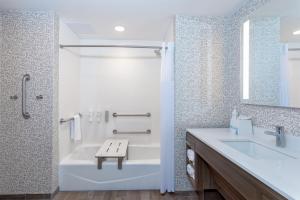 home2 suites by hilton vero beach i 95