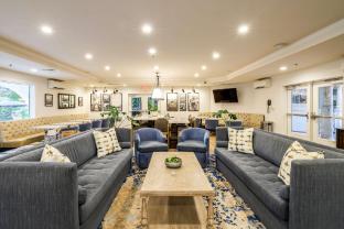 the lodge at healdsburg tapestry collection by hilton