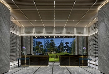 Hilton Zhuhai,,3 star