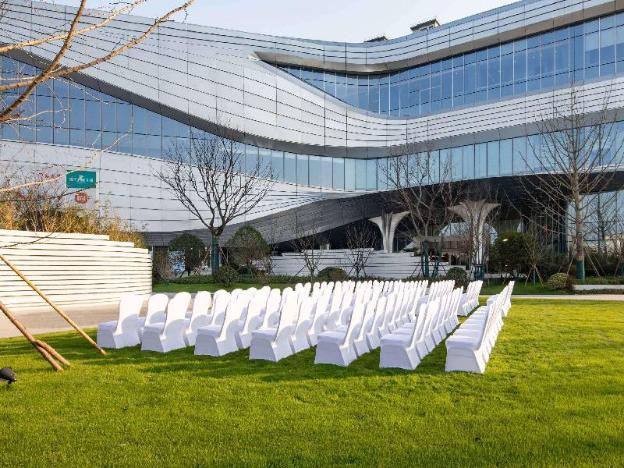 pullman huaian falcon