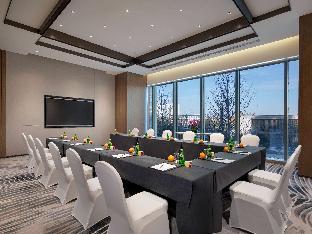 pullman huaian falcon