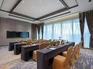 pullman huaian falcon