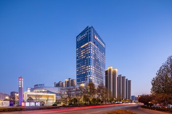 pullman huaian falcon