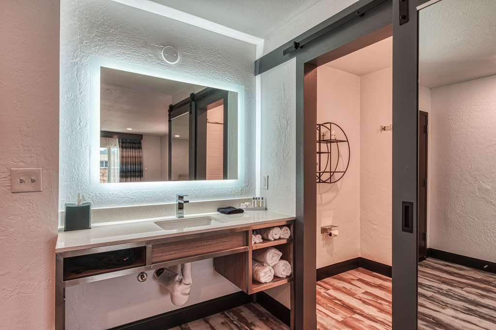 casa via mar inn ascend hotel collection