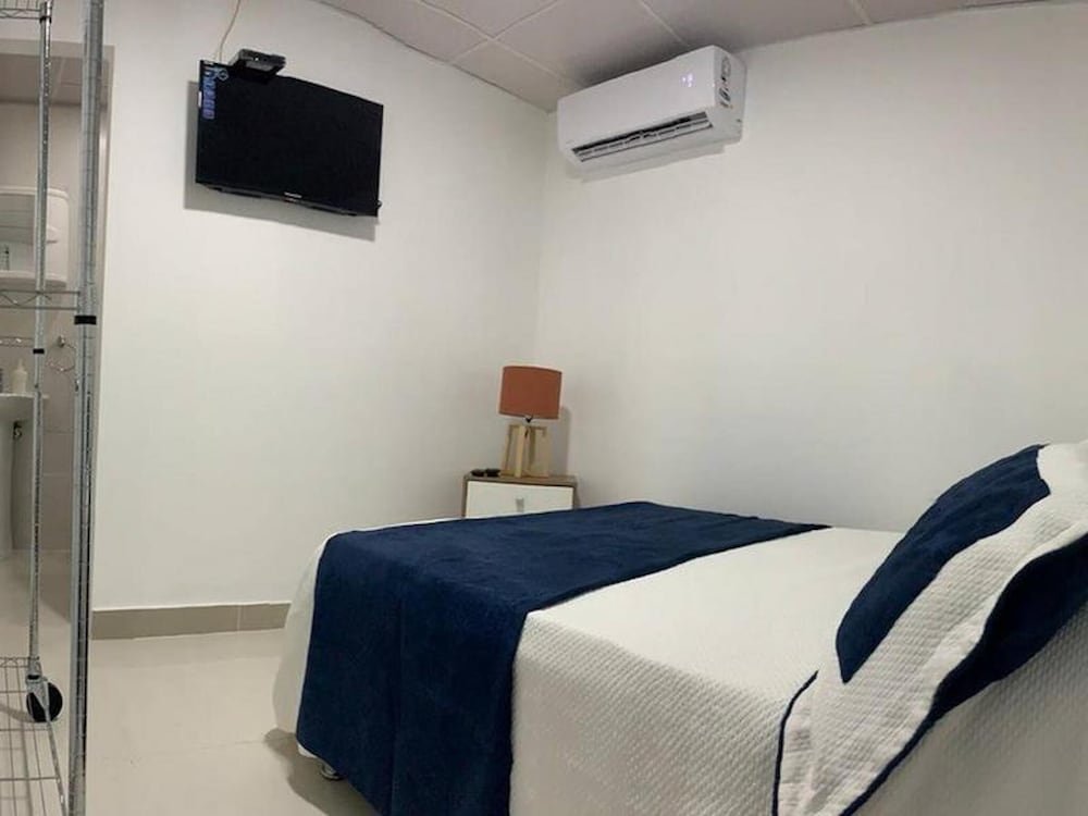 malecon cozy private room 8