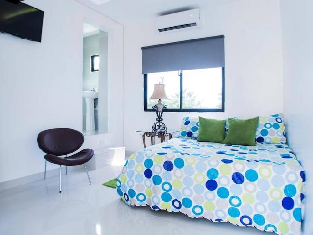 malecon cozy private room 8