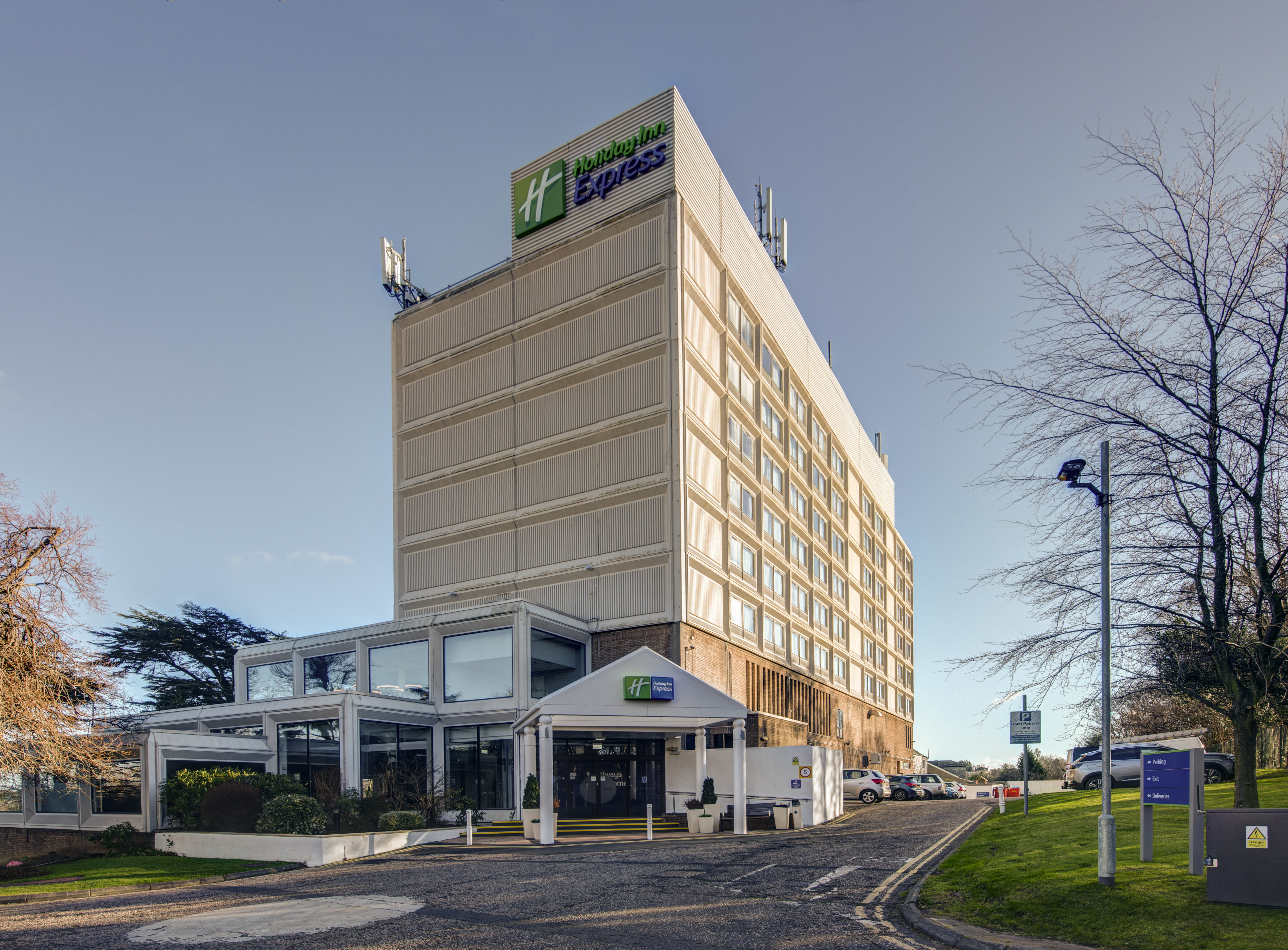 holiday inn express edinburgh city west by ihg