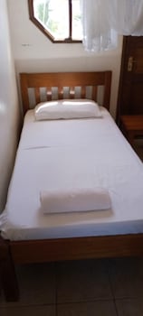 diani breeze villas