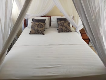 diani breeze villas