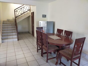diani breeze villas
