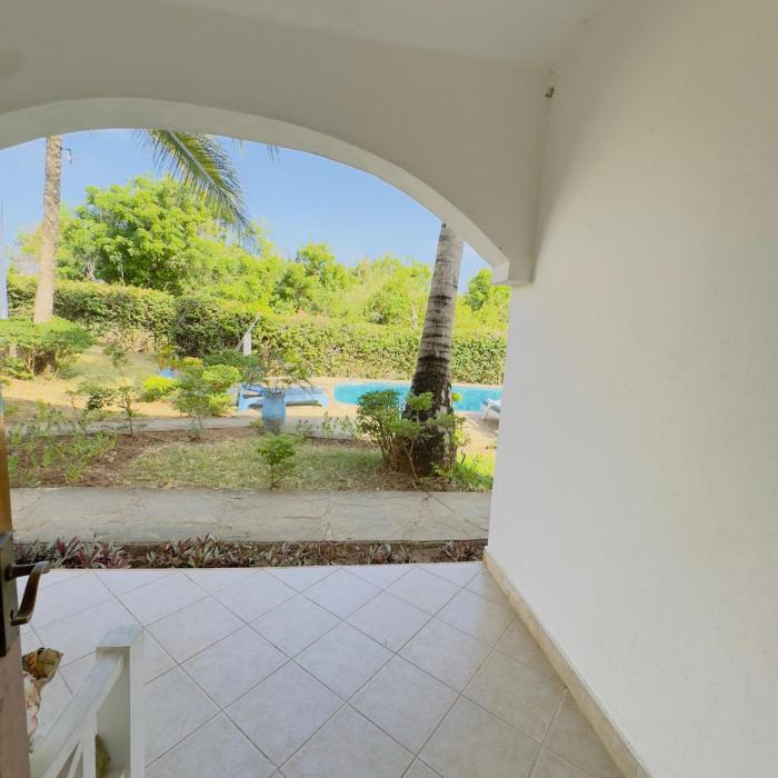 diani breeze villas