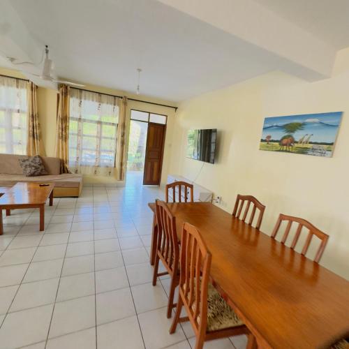 diani breeze villas