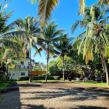 hotel mi paraiso monterrico