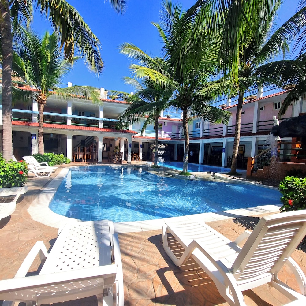 hotel mi paraiso monterrico