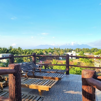 hotel mi paraiso monterrico