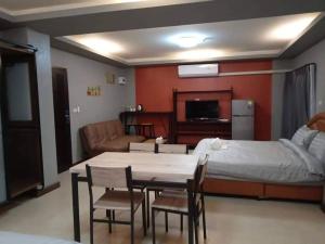 nangnon hill hug hotel