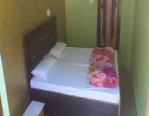 tirath niwas by stayapart