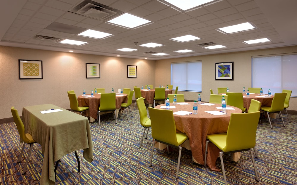 holiday inn express el paso i 10 east by ihg