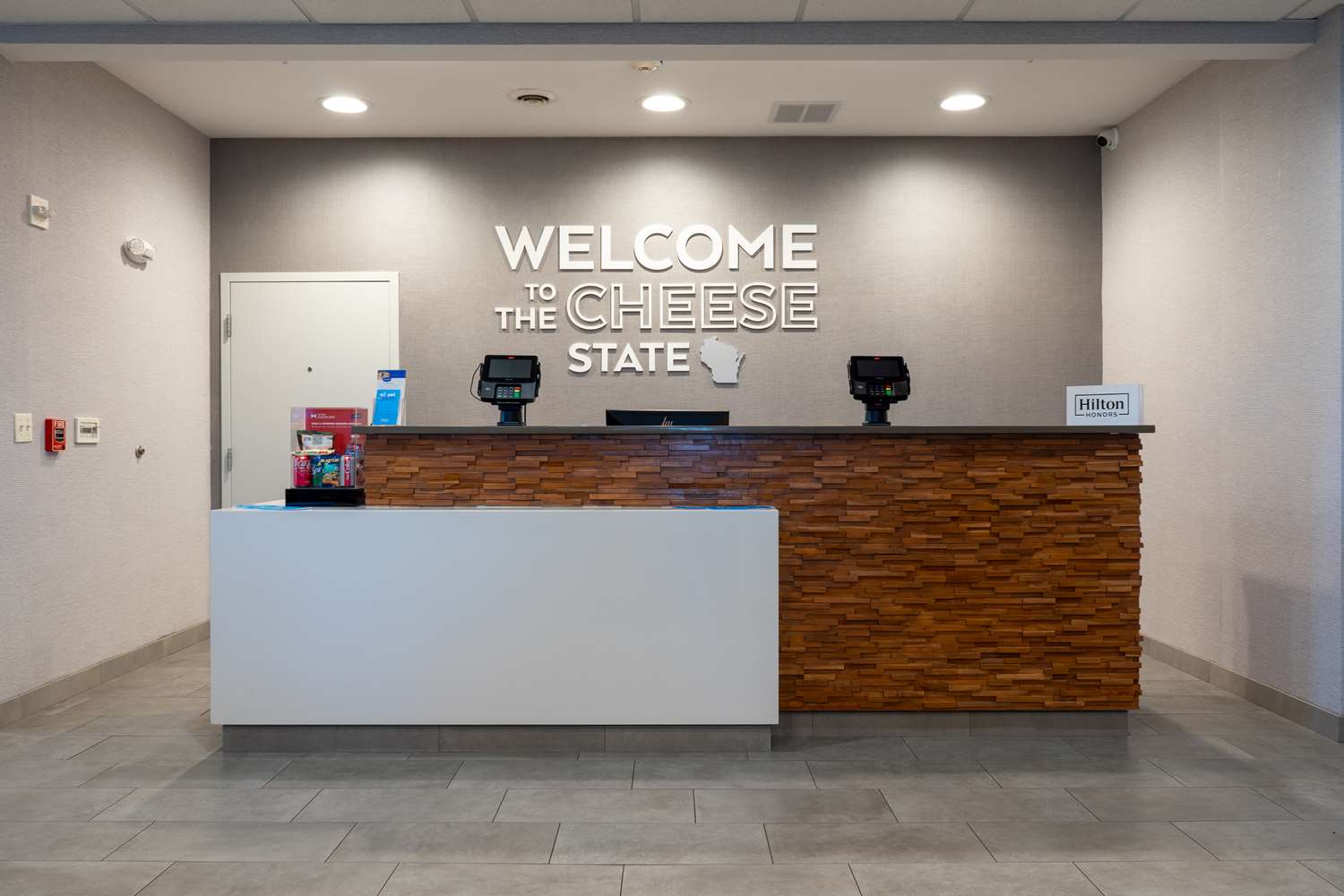 hampton inn elkhorn lake geneva area