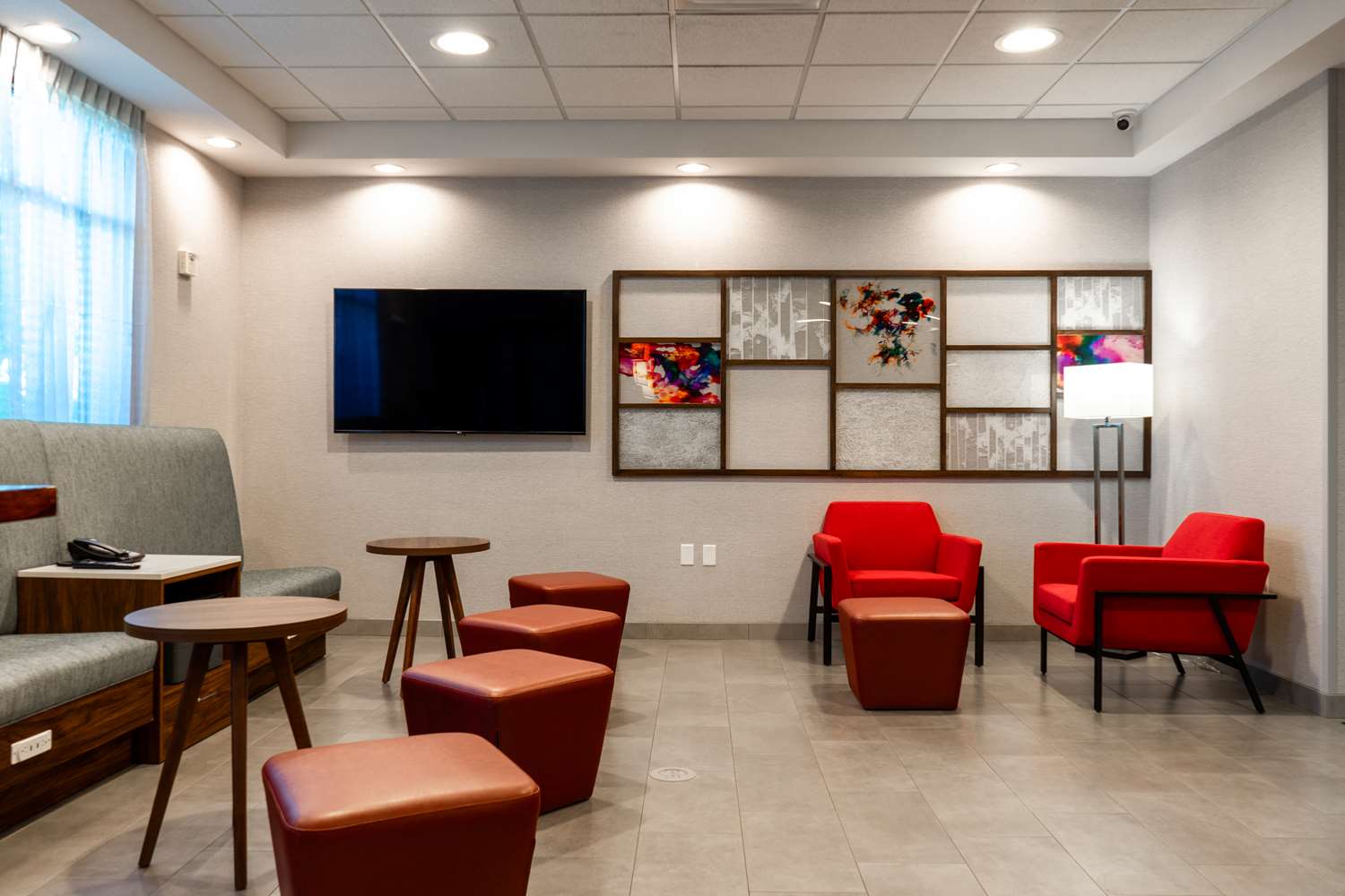 hampton inn elkhorn lake geneva area