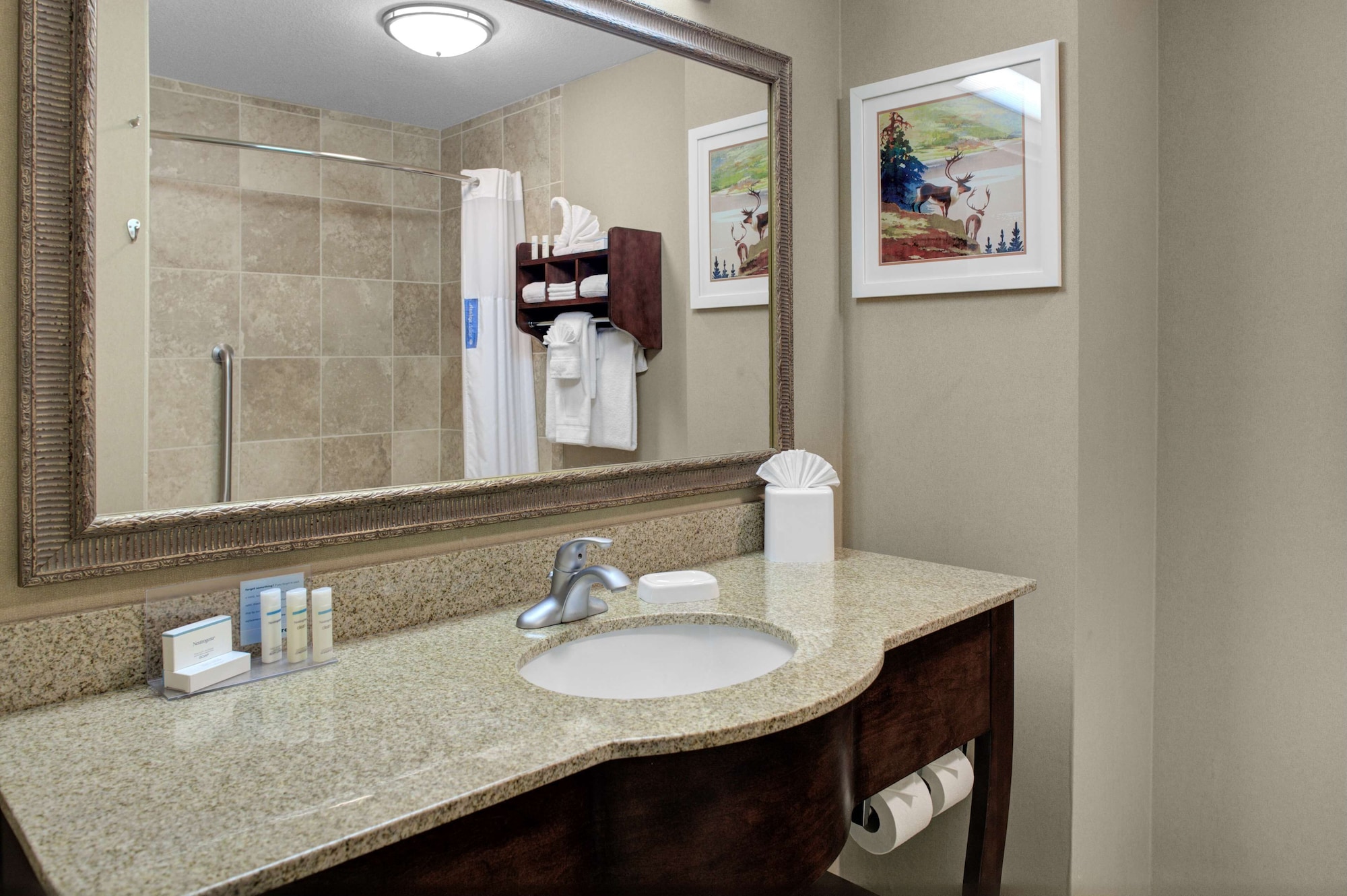 hampton inn elkhorn lake geneva area