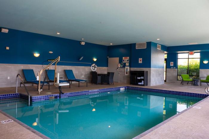 hampton inn elkhorn lake geneva area