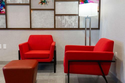 hampton inn elkhorn lake geneva area