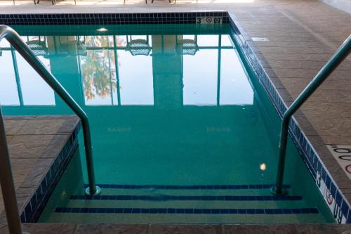 hampton inn elkhorn lake geneva area