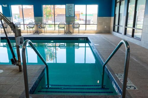 hampton inn elkhorn lake geneva area