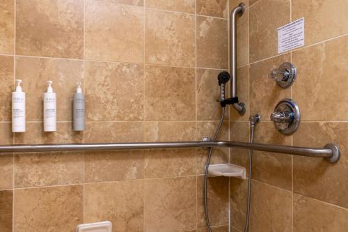 hampton inn elkhorn lake geneva area
