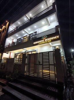 onlystay the aaradhya residency