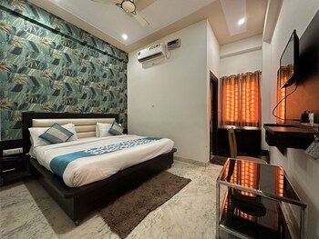 onlystay the aaradhya residency