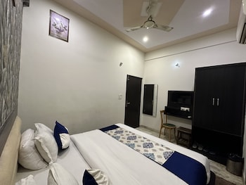 onlystay the aaradhya residency
