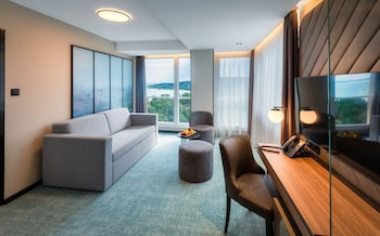 hunguest hotel bal resort