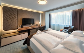 hunguest hotel bal resort