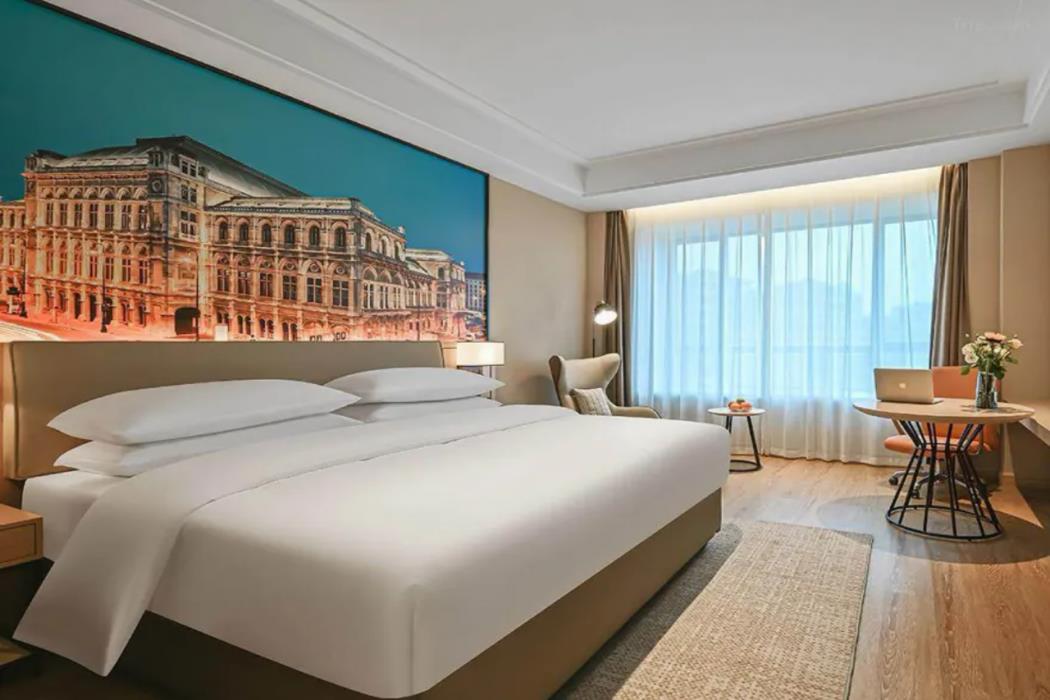 jinghong international business hotel