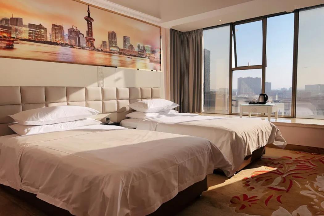 jinghong international business hotel