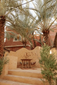 siwa safari paradise hotel