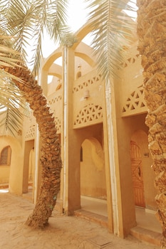 siwa safari paradise hotel