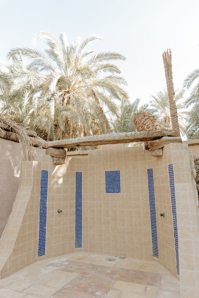 siwa safari paradise hotel