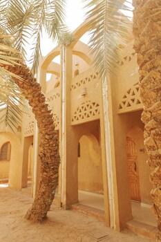 siwa safari paradise hotel