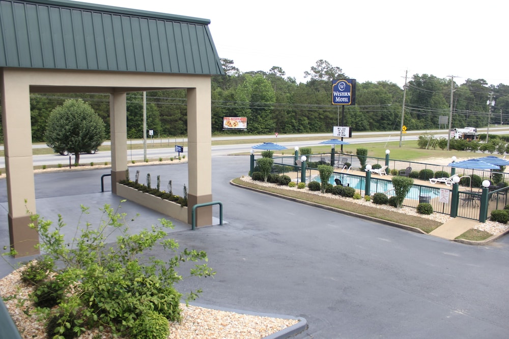 western motel thomasville