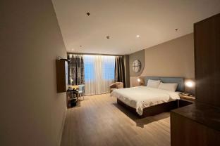 home inn jiangyin new world business square