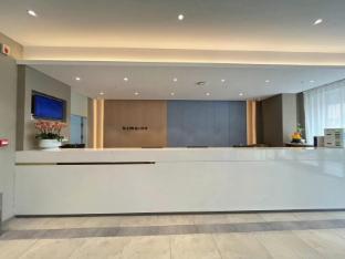 home inn jiangyin new world business square