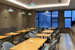 home inn jiangyin new world business square