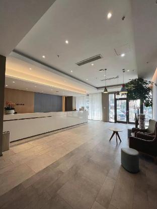 home inn jiangyin new world business square
